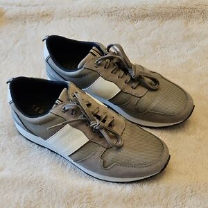 Barely Worn, Men's Ted Baker Gray and White Sneakers, Size 10